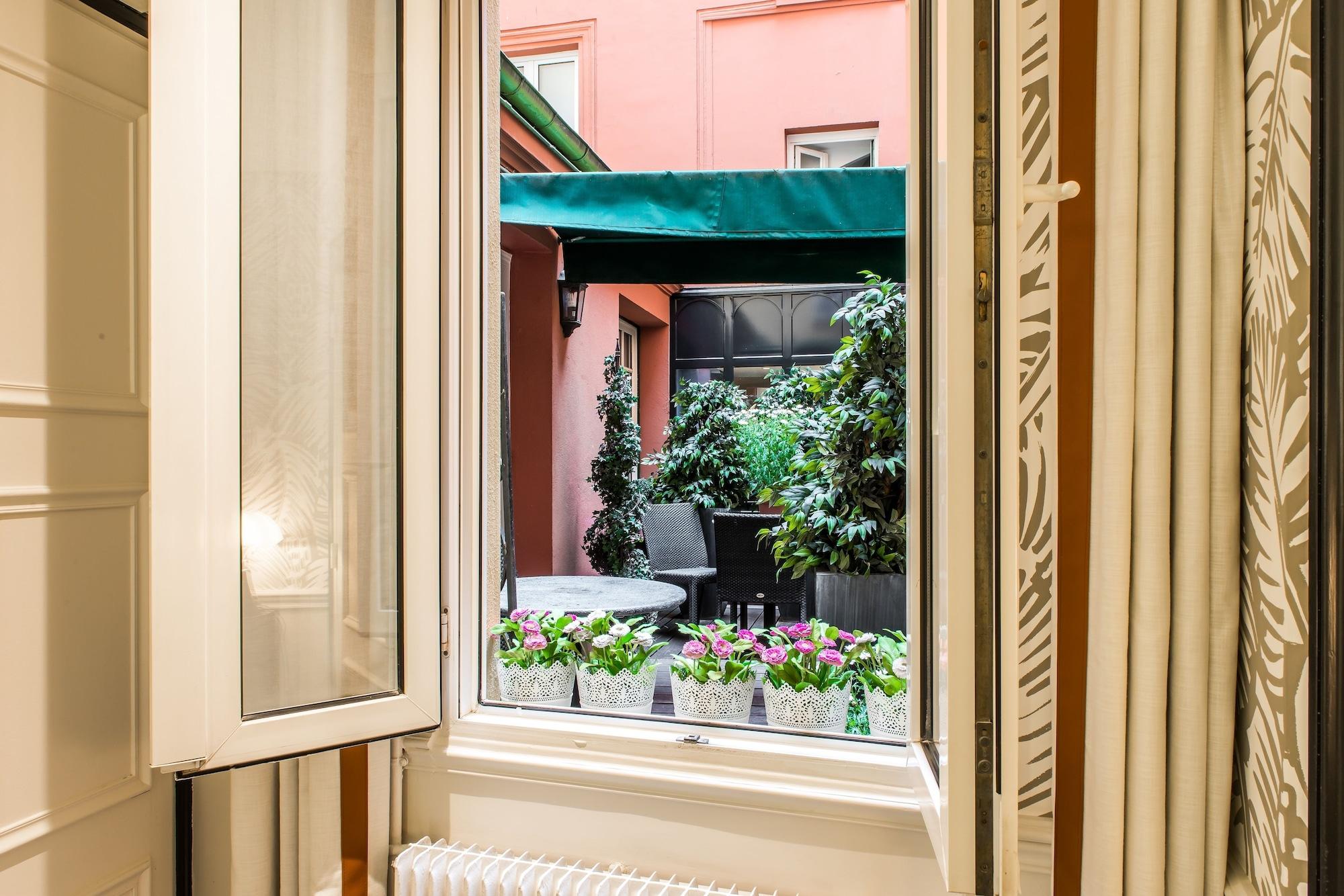 Hotel Jardin Le Brea Paris Luaran gambar